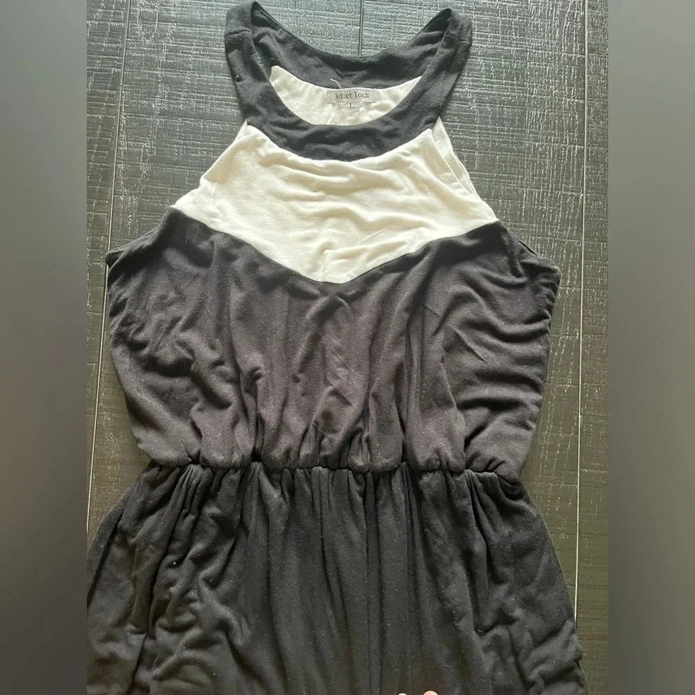 Velvet Torch Black and White Halter Maxi Dress Women's Size Medium